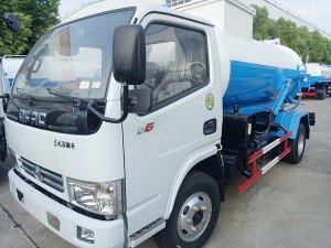 东风4方餐厨垃圾車(chē)
